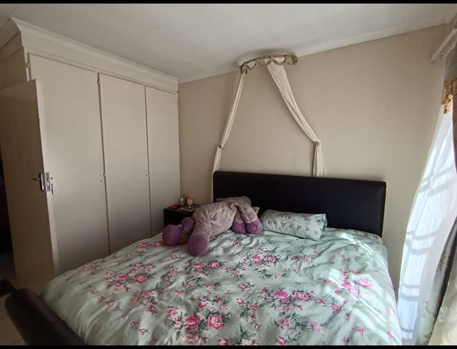 3 BEDROOM APARTMENT FOR SALE IN BRACKENDOWNS
